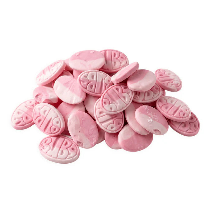 Strawberry pomegranate Bubs by Mijn winkel, oval-shaped fruit snack with strawberries and pomegranate flavor on a white background.